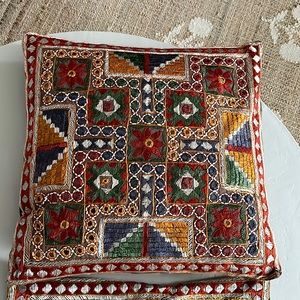 Embroidered throw pillow covers
